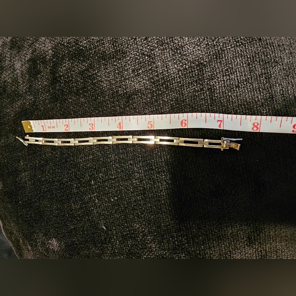 Silver 1/4 inch wide Bracelet from Mexico - Picture 4 of 5